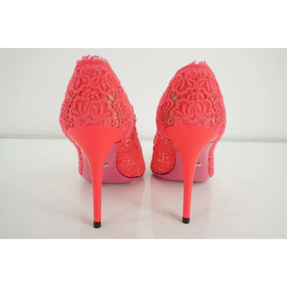 Gucci Virgina 95 Pink Lace Pointed Toe Pumps MJ Strap Size 39.5 NIB $1100 Neon